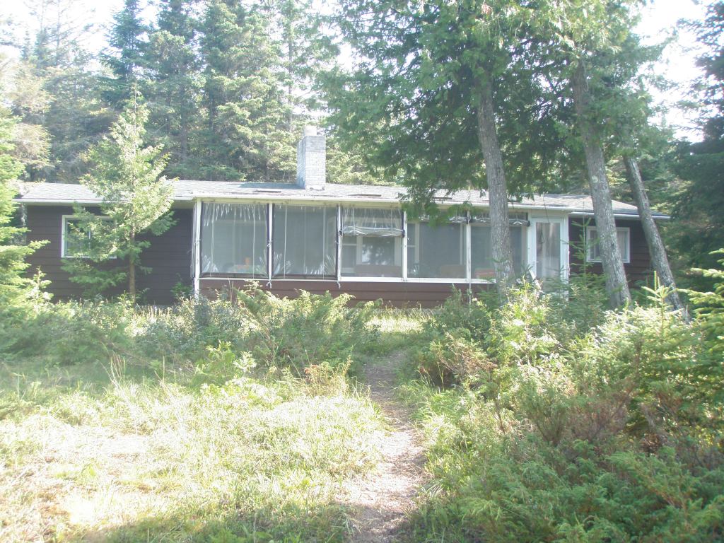 My aunties stayed here.