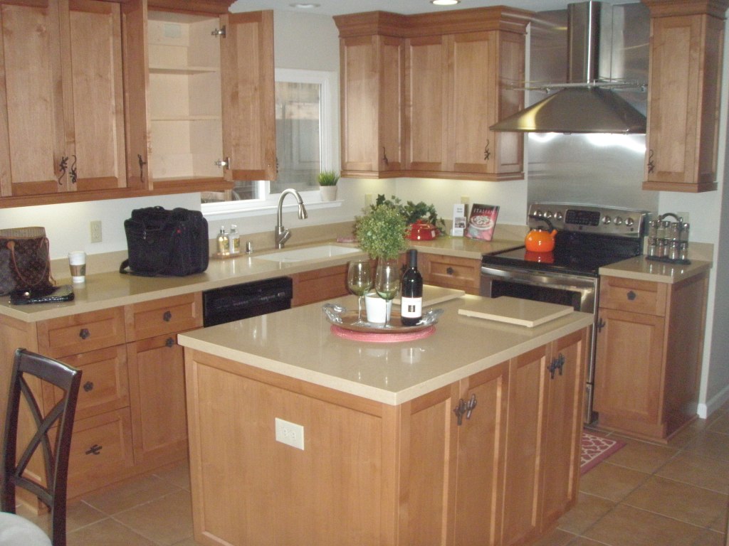 The big ol' kitchen.